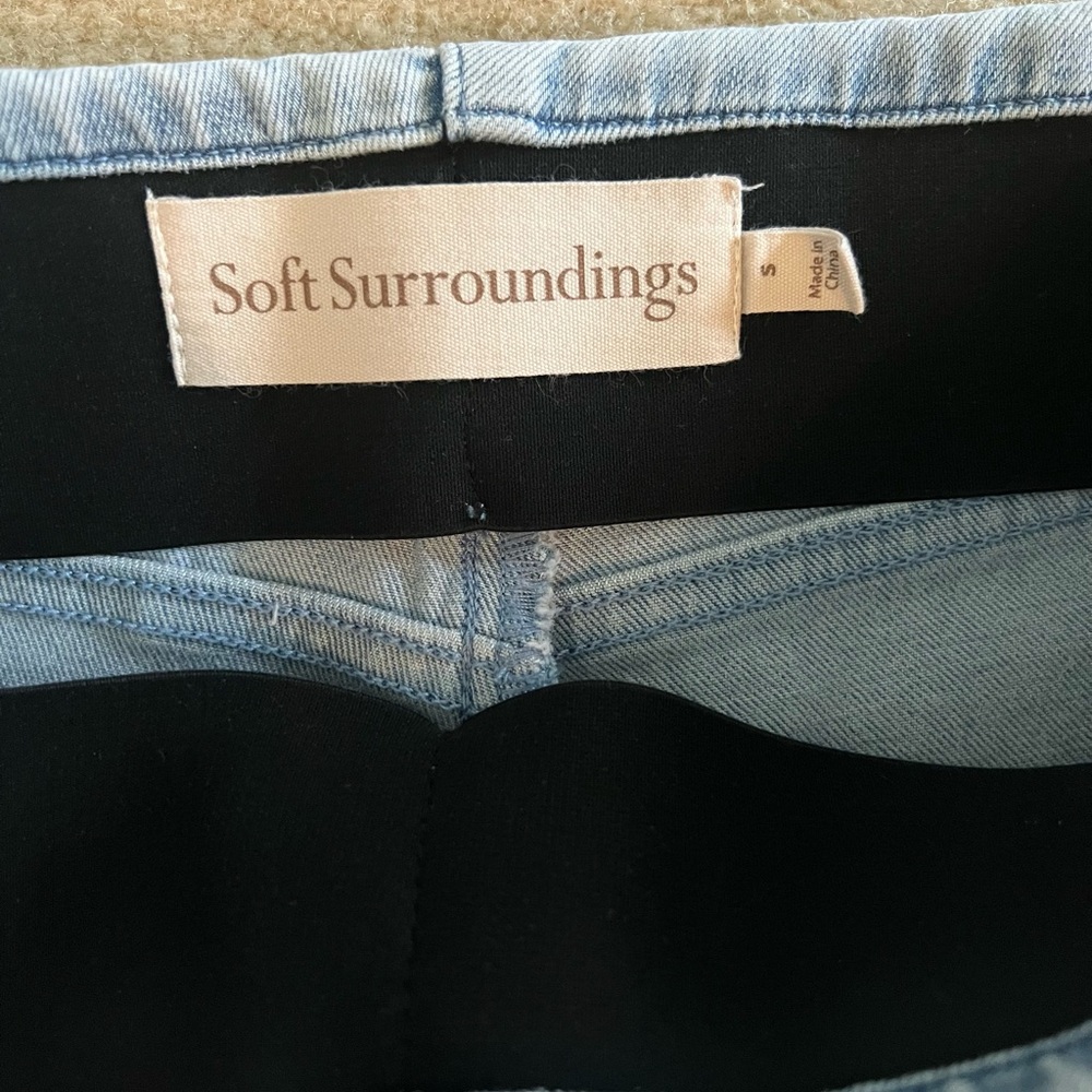 Soft Surroundings Blue Jeggings with Faded Wash